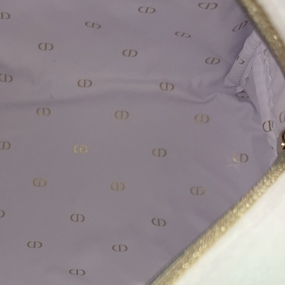 Dior White Velour Cosmetic Bag Makeup Pouch Travel Case CD Logo Gold Zip - Picture 6 of 7